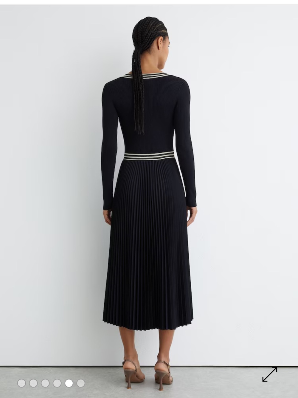 Reiss Gaia navy V-Neck Pleated Long-Sleeve Midi Dress - Picture 6 of 10
